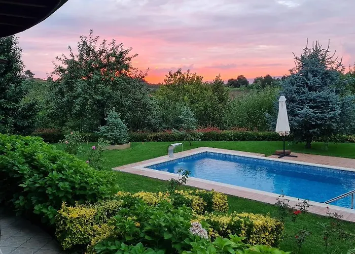 Bizim Ev * Сапанча